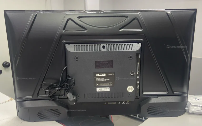 Телевизор Alzon 32 WebOs..