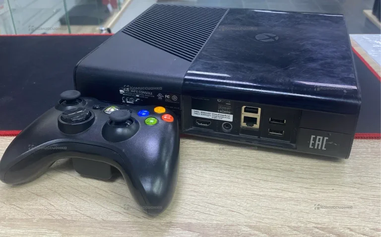 Приставка Xbox 360E 256GB