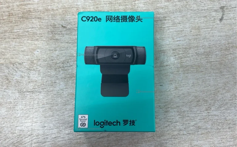Веб камера Logitech C920e