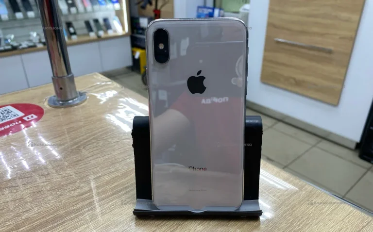 Apple iPhone X 3/256 ГБ