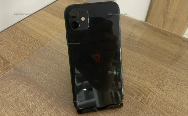 Apple iPhone 11 4/64 ГБ