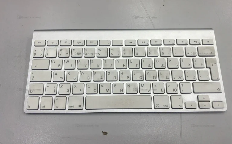 Клавиатура  apple a1314 magic