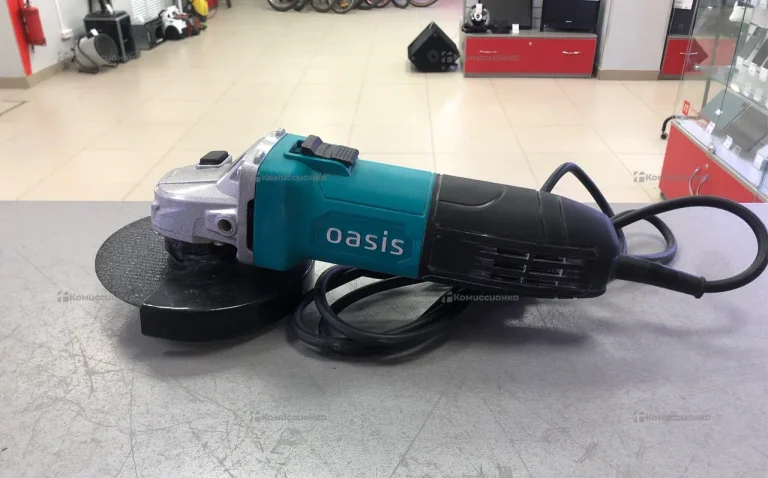 УШМ Oasis AG-72/125
