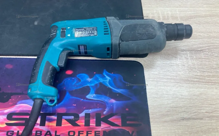 перфоратор Mikita HR2470