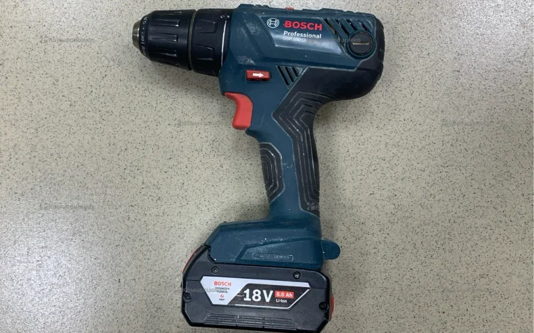 Аккумуляторная дрель шуруповерт Bosch GSR180LI