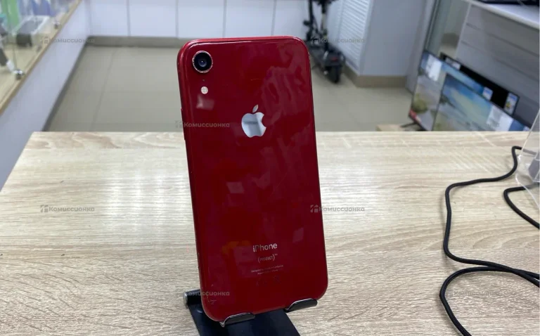 Apple iPhone XR 3/64 ГБ