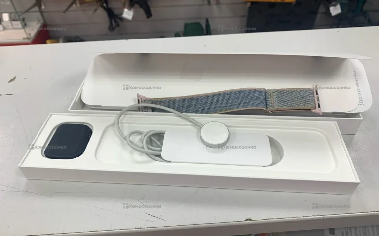 Часы Apple Watch Series 8 41mm