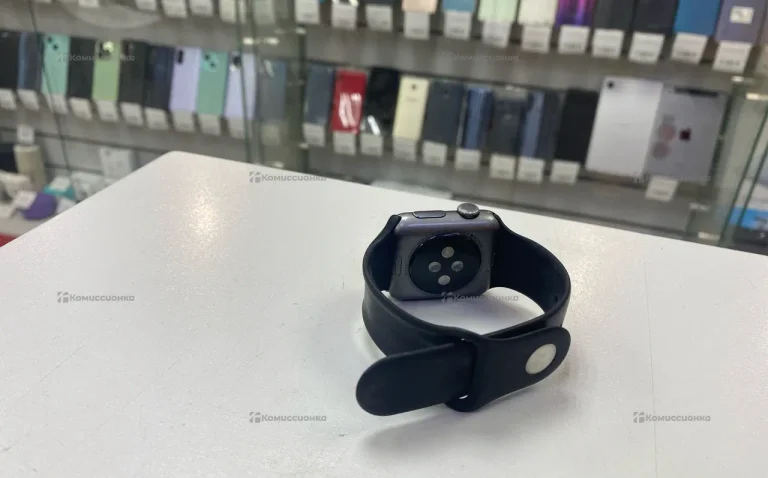 Часы  Apple Watch 1
