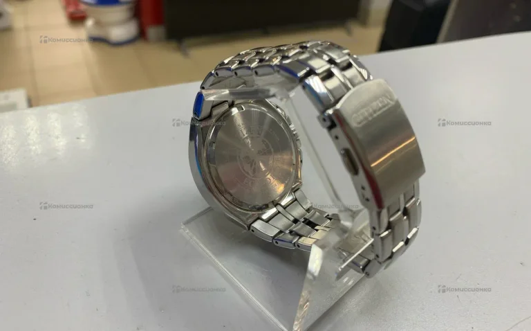 Часы  Citizen H500