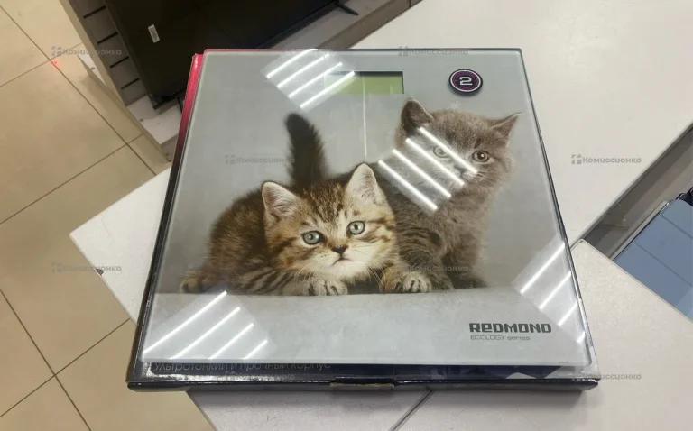 Весы напольные Redmond RS-735