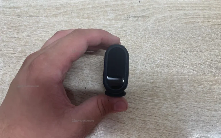 Часы  Xiaomi Band 9