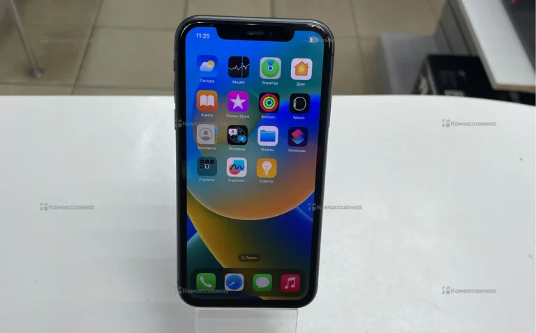 Apple iPhone 11 4/64 ГБ