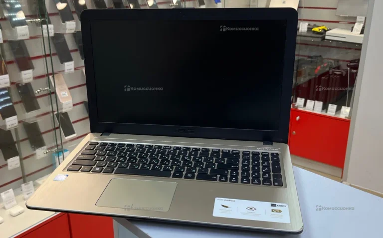 Ноутбук ASUS