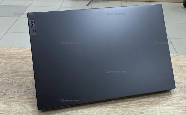 Ноутбук  Lenovo V15 G3