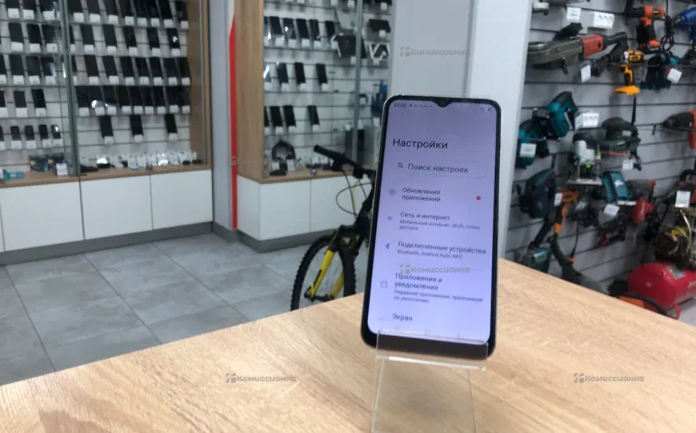Realme C33 4/128Gb