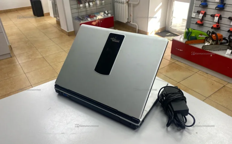 Ноутбук Fujitsu Siemens Amilo L1310G