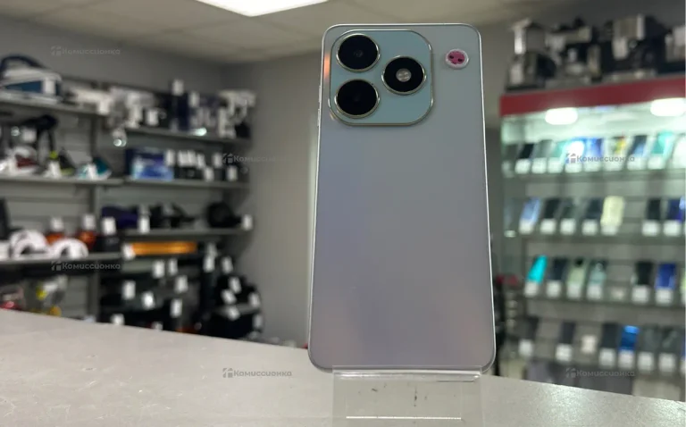 Tecno Spark 20 8/128 ГБ