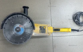 Купить Ушм Dewalt DWE492 б/у , в Москва и область Цена:3900рублей