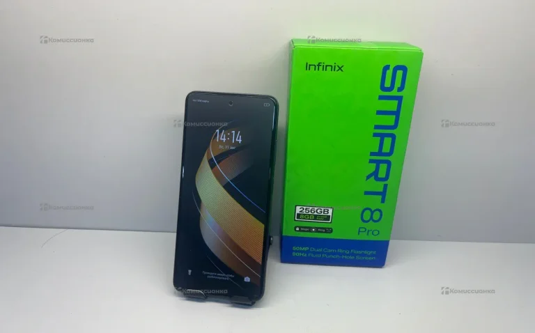 Infinix smart 8 pro 4/256Gb