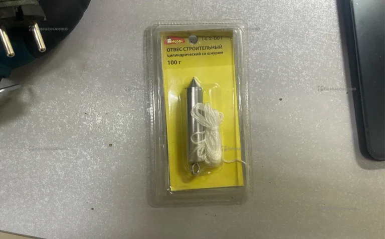 Отвес строительный цилиндрический со шнуром