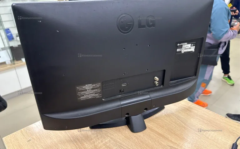 Телевизор LG 24MT48VF-PZ