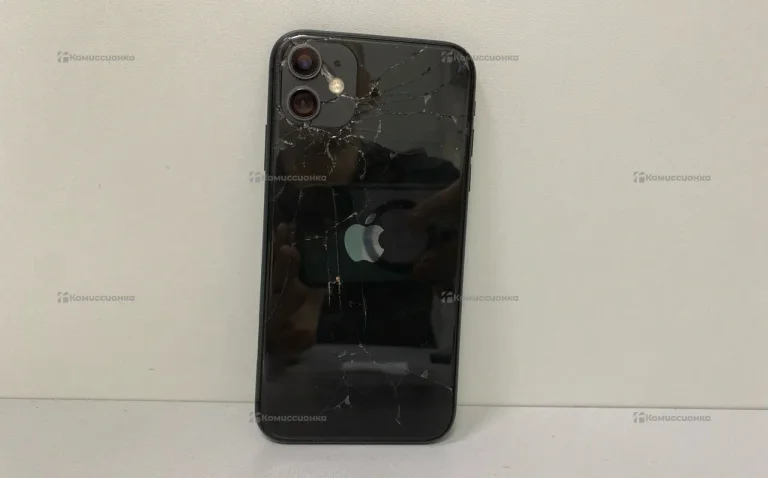 Apple iPhone 11 4/128 ГБ