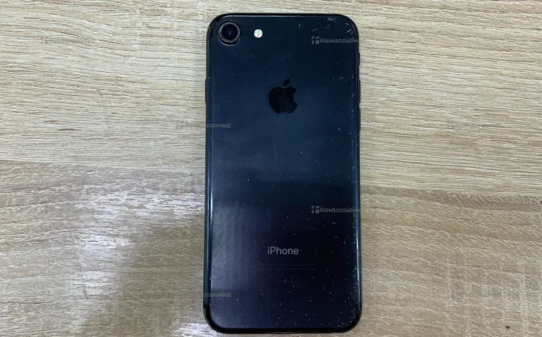 Apple iPhone 7 2/32 ГБ