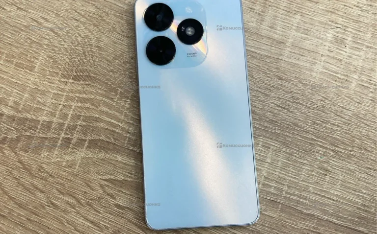 Tecno Spark Go 2024 4/64 ГБ