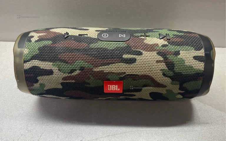 Колонка  JBL Charge 3