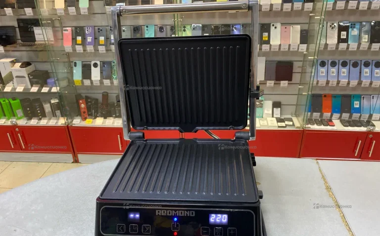 Гриль Redmond SteakMaster RGM-M821