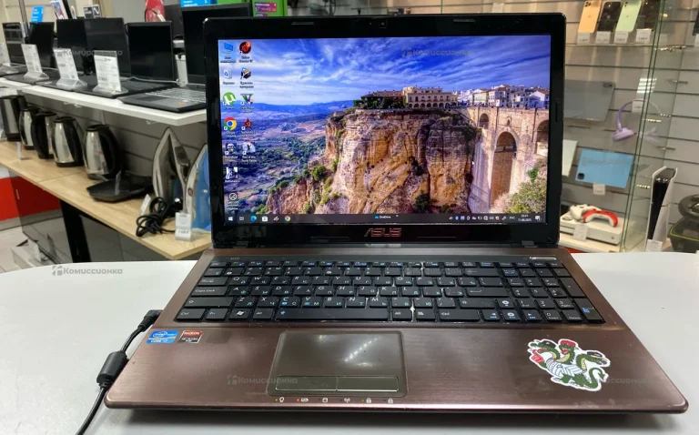 Ноутбук  Asus
