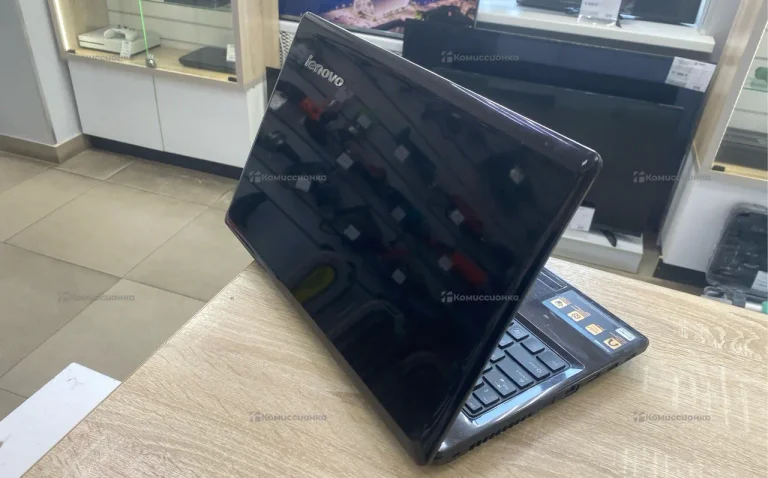 Ноутбук  Lenovo