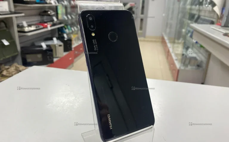 Huawei P30 lite 4/64 ГБ
