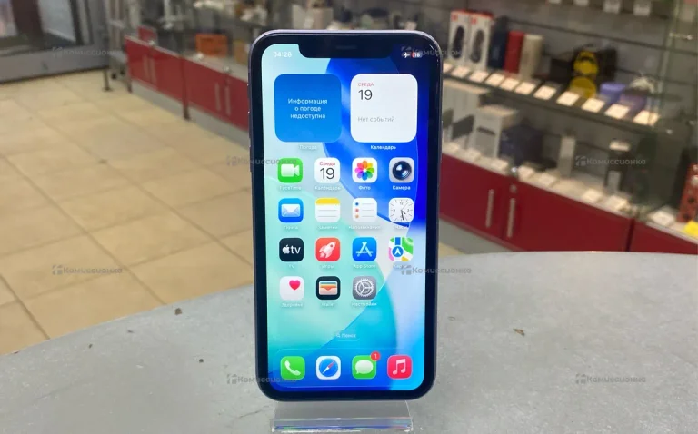 Apple iPhone 11 4/128 ГБ