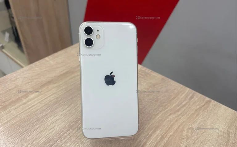 Apple iPhone 11 4/64 ГБ