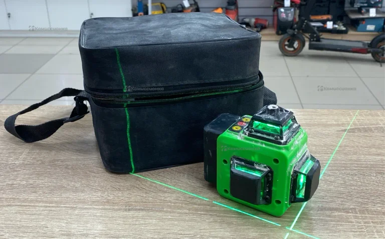 Laser Hilda Green