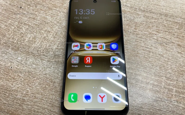 Tecno Spark Go 2 4/128 ГБ