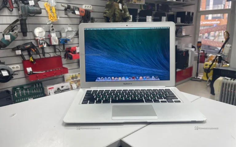 Ноутбук  MacBook Air