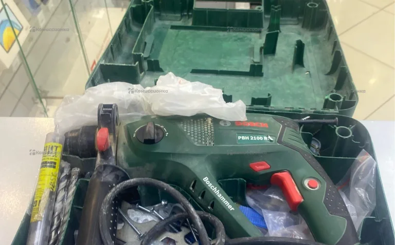 Перфоратор Bosch PBH 2100 RE