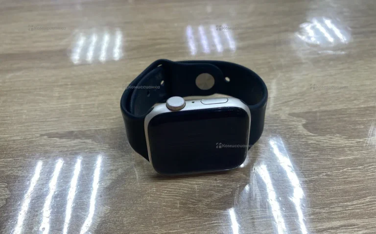 Часы Apple Watch SE 2 44mm