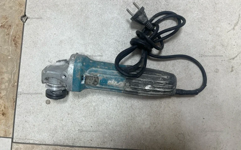 УШМ makita GA5030