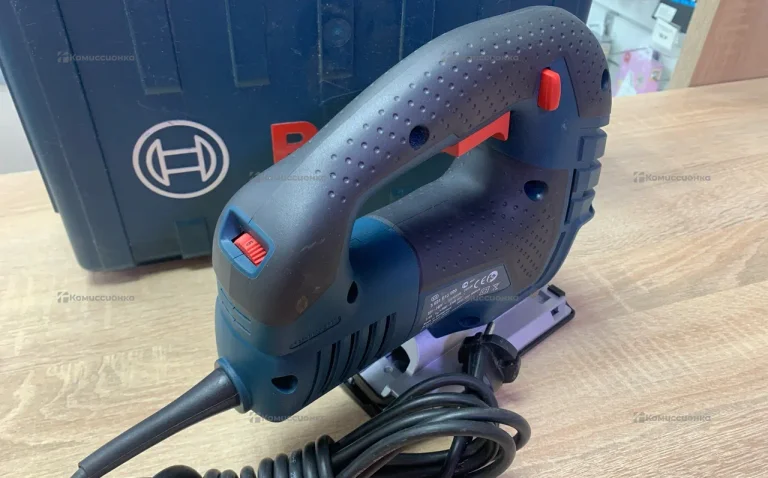 Лобзик Bosch gst 150 BCE