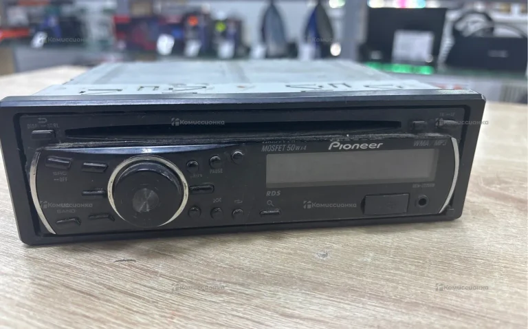 Автомагнитола  Pioneer 2200ub