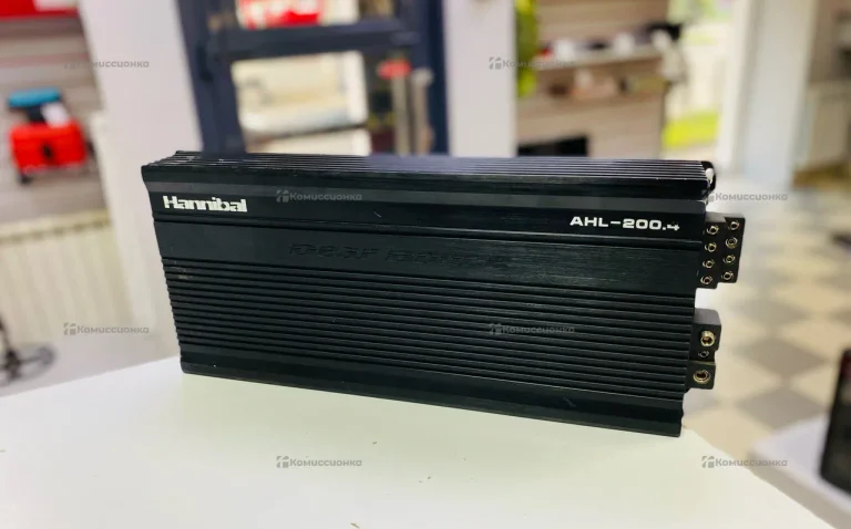 Усилитель  Deaf bonce AHL-200.4
