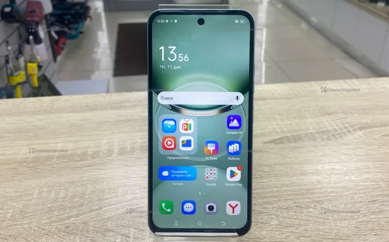 Tecno Spark 30C 4/128 ГБ