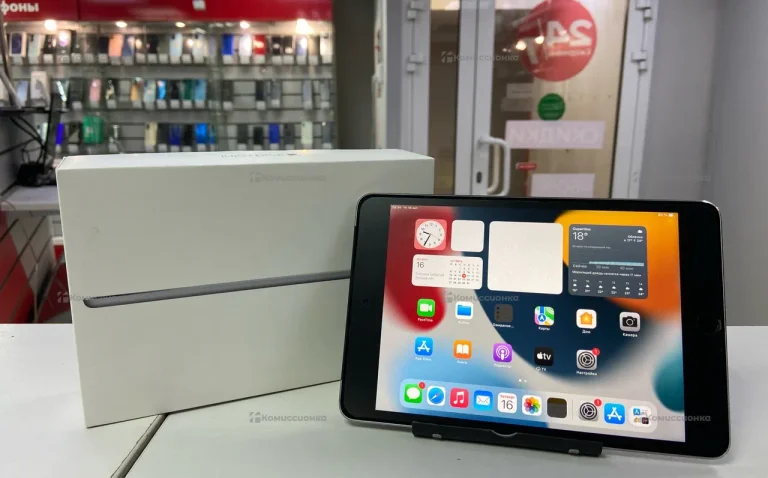 Планшет Apple iPad 4 mini 128GB
