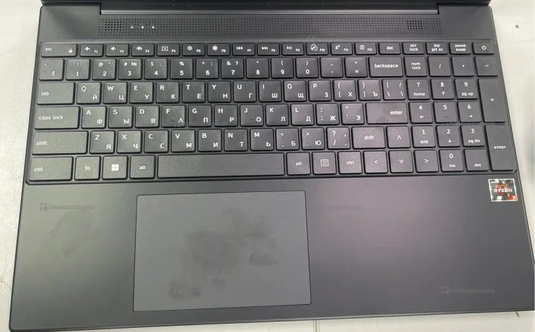 Ноутбук digma