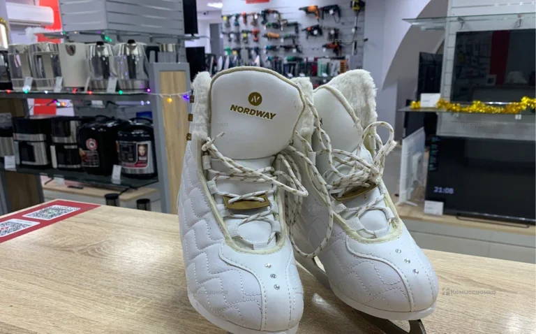 Коньки  NORDWAY 35р