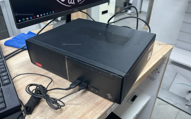 Системный блок Lenovo Mini ATX i5-7400