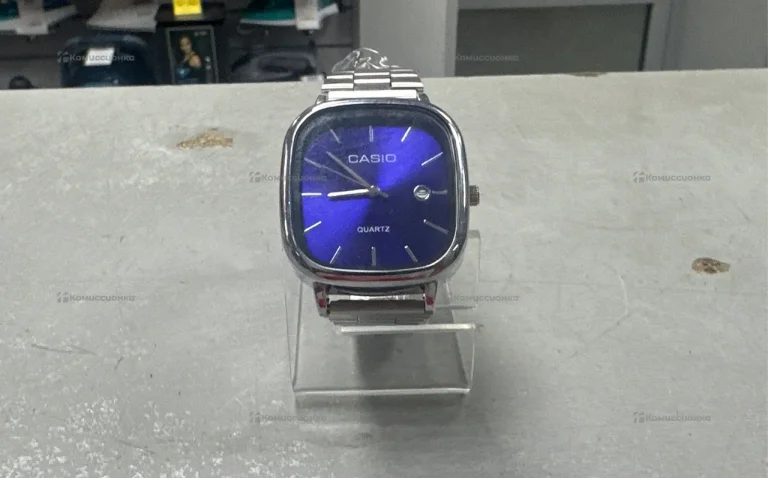 Часы  Casio